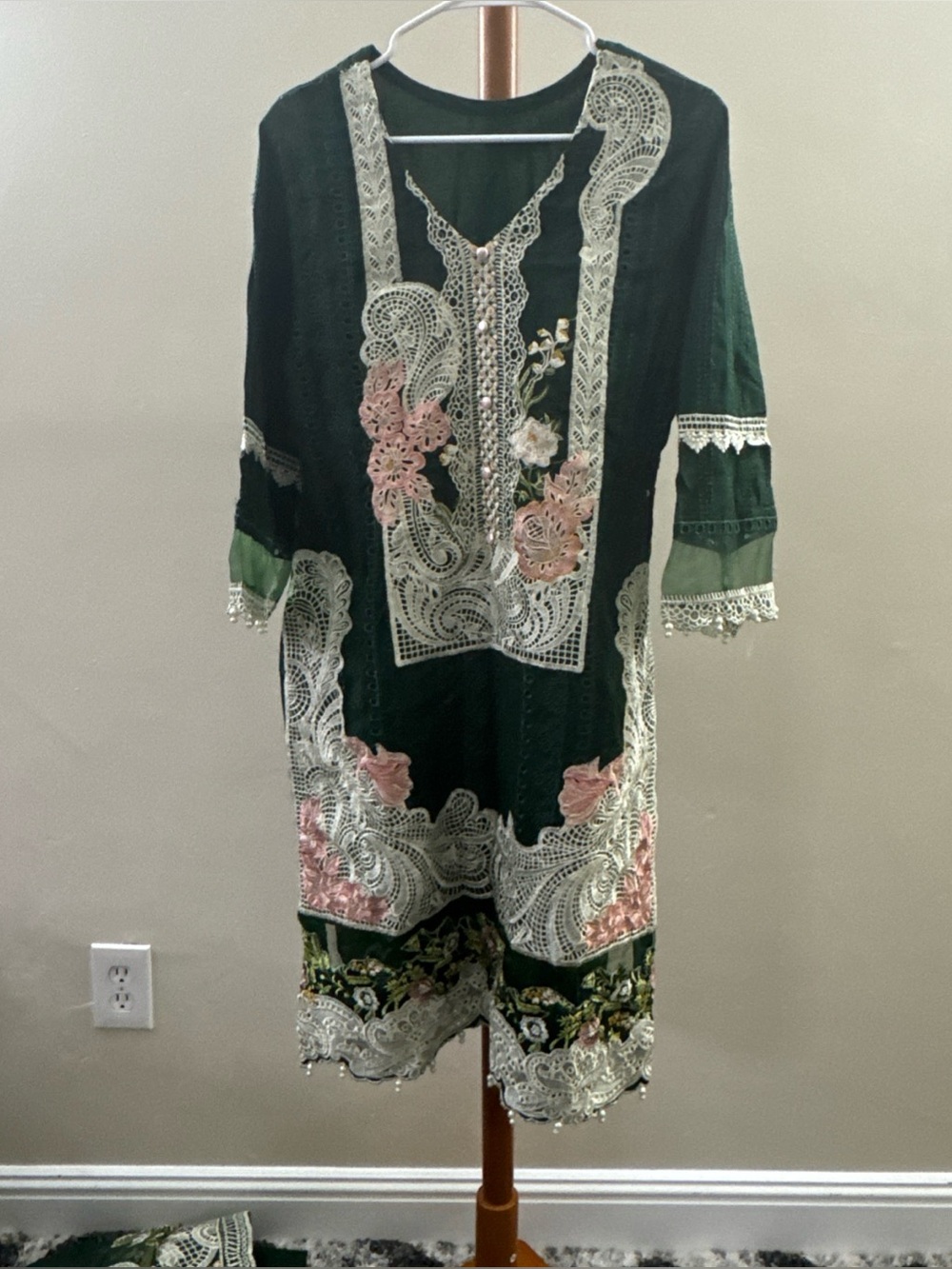 Embroidered Green Lace Tunic Dress with Pink Floral Accents